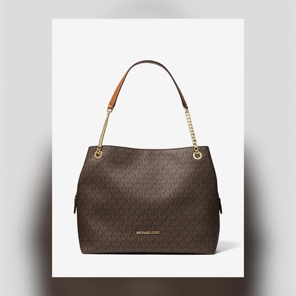 Jet Set Large Logo Chain Tote - Picture 2 of 3